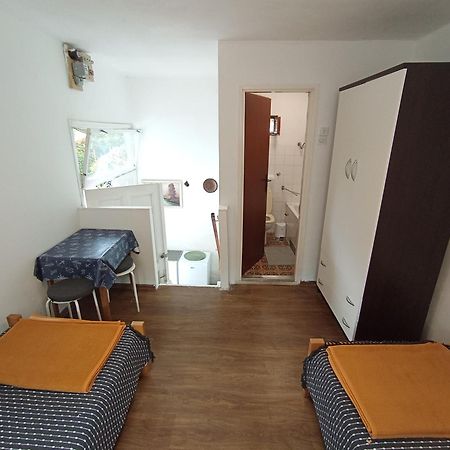 Simple Room For 2 With Bathroom Close To The Sea كلارجيفيكا المظهر الخارجي الصورة
